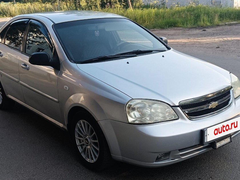 Chevrolet lacetti 2012