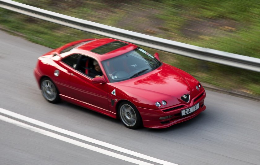 Alfa Romeo GTV