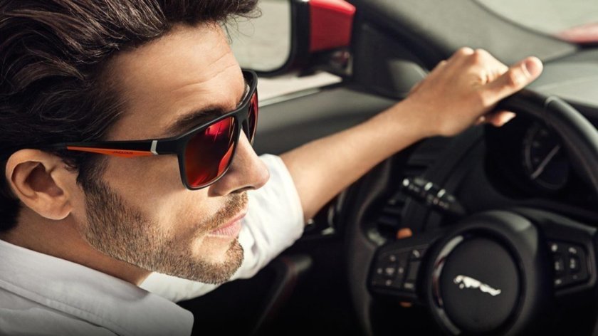 Парень в очках