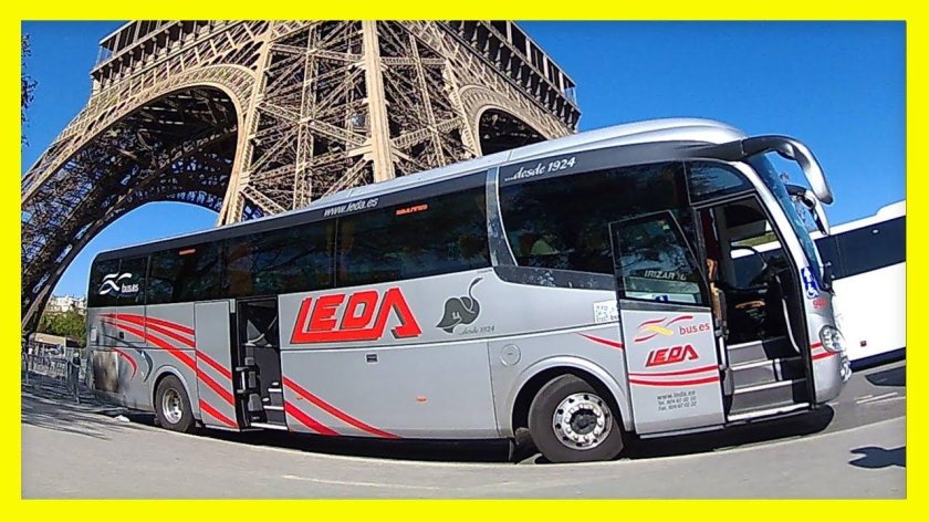 Экскурсионный автобус Париж