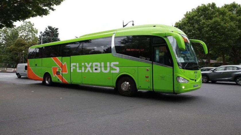 Французский автобус