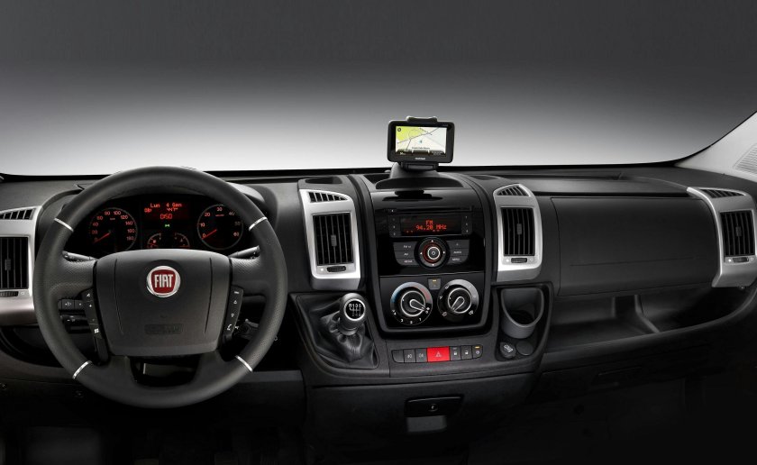 Fiat Ducato 2011 салон