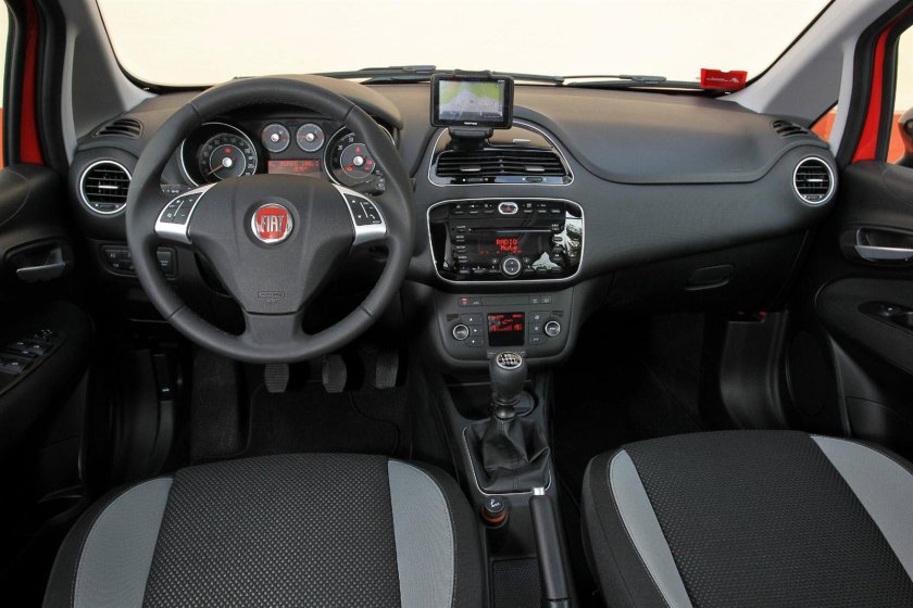 Fiat punto 3 салон