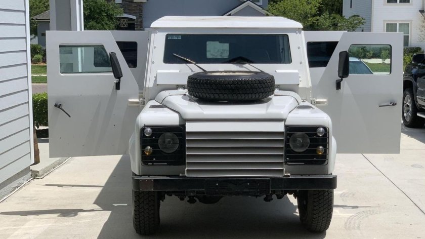 Ленд ровер дефендер 1995