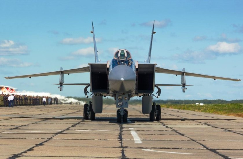 Самолёт миг-31