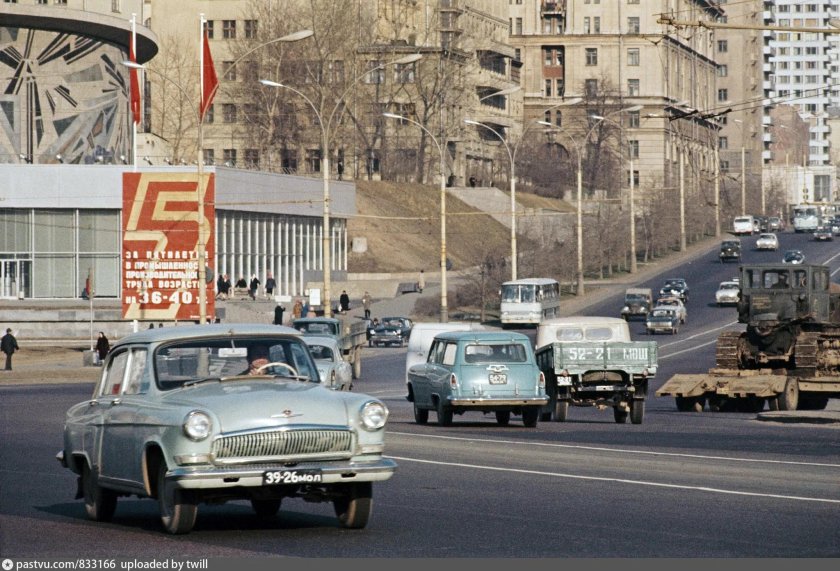 Проспект Калинина январь 1976