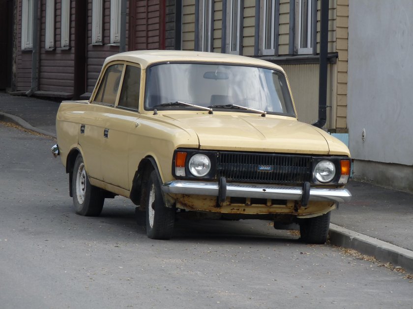 Автомобиль москвич 412