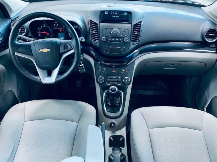 Шевроле Орландо 2012