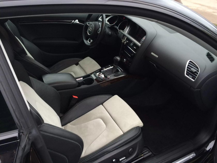 Audi a5 Coupe салон