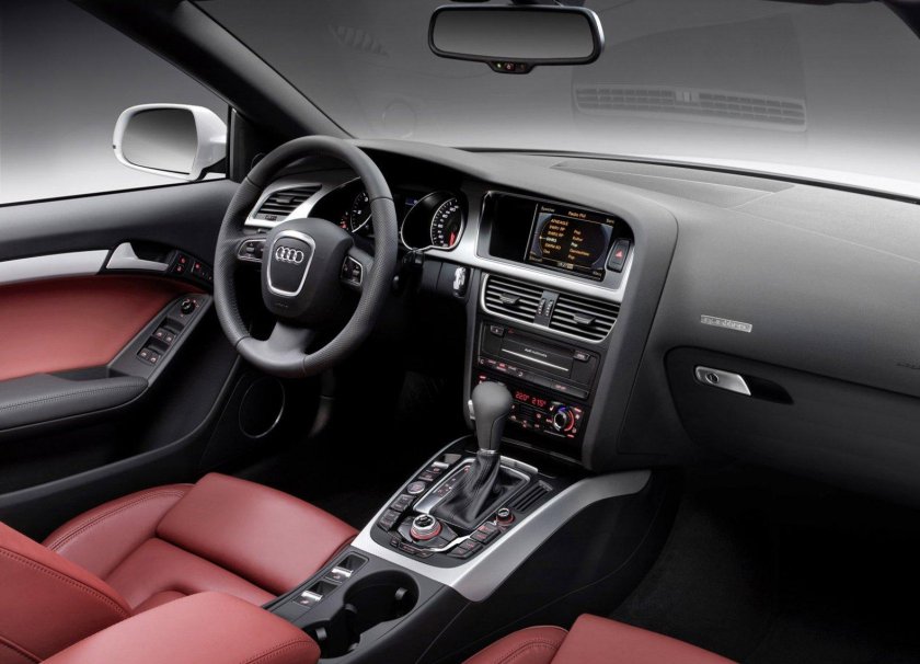 Audi a5 2009 салон