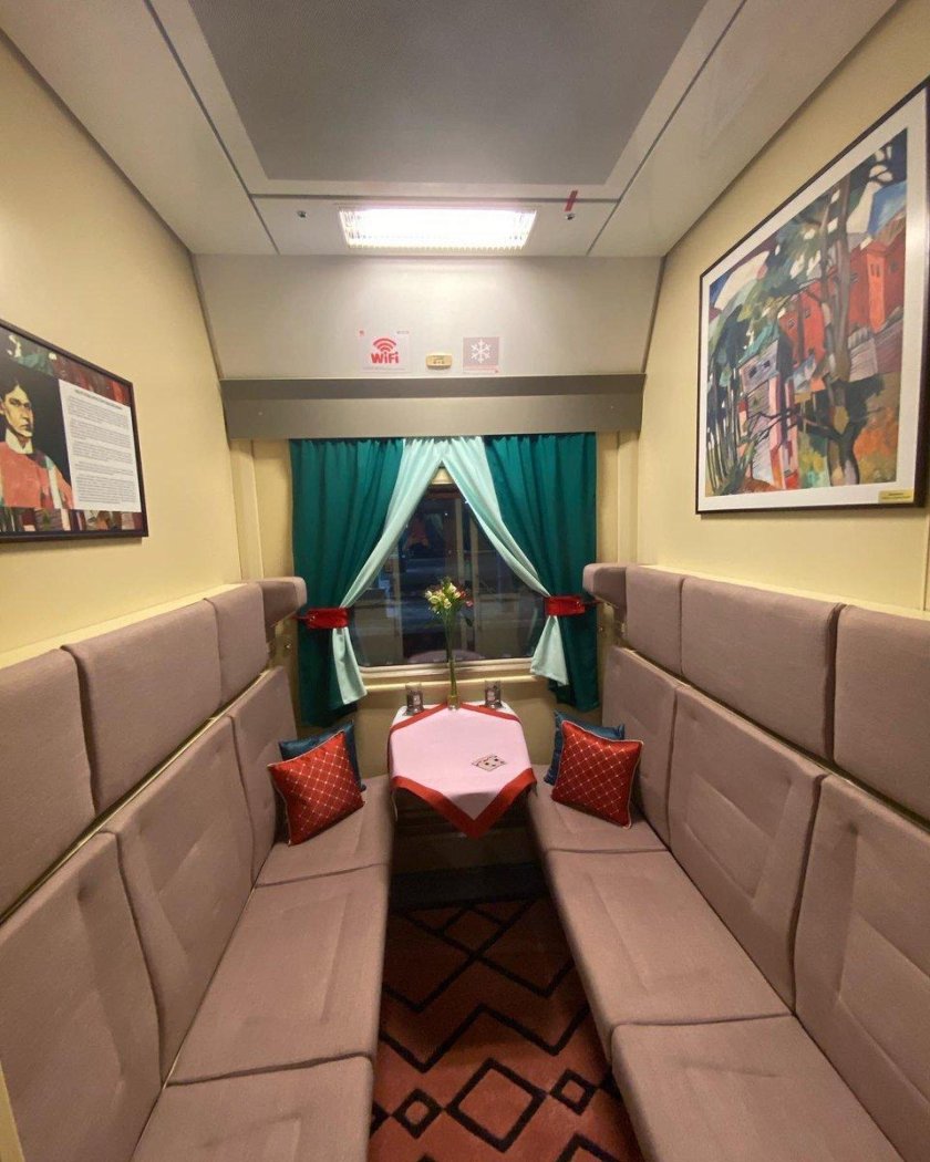 Поезд Жигули Люкс