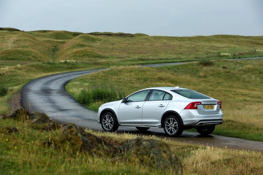 Volvo s60 Cross Country