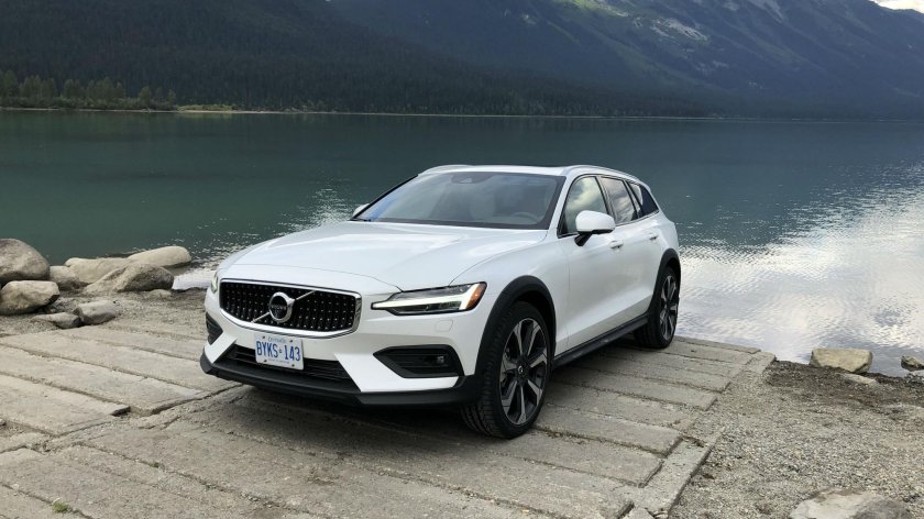 Volvo v60 2021