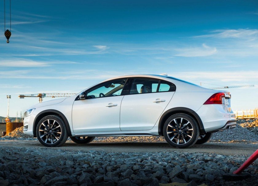 Volvo s60 Cross Country