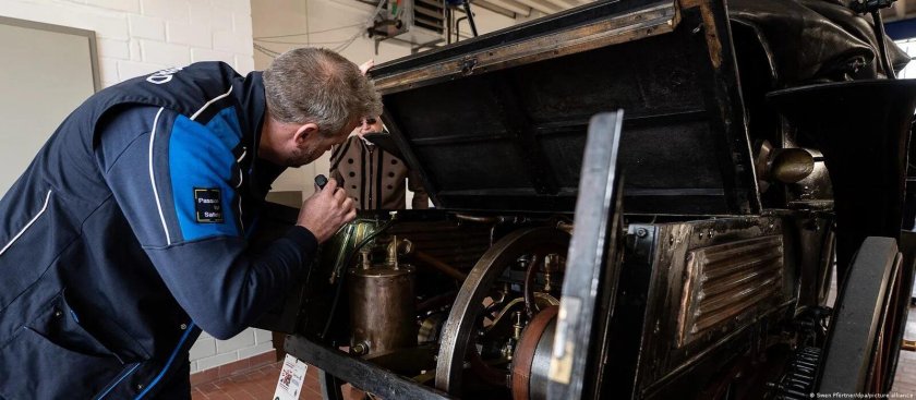 Самая Старая машина в мире