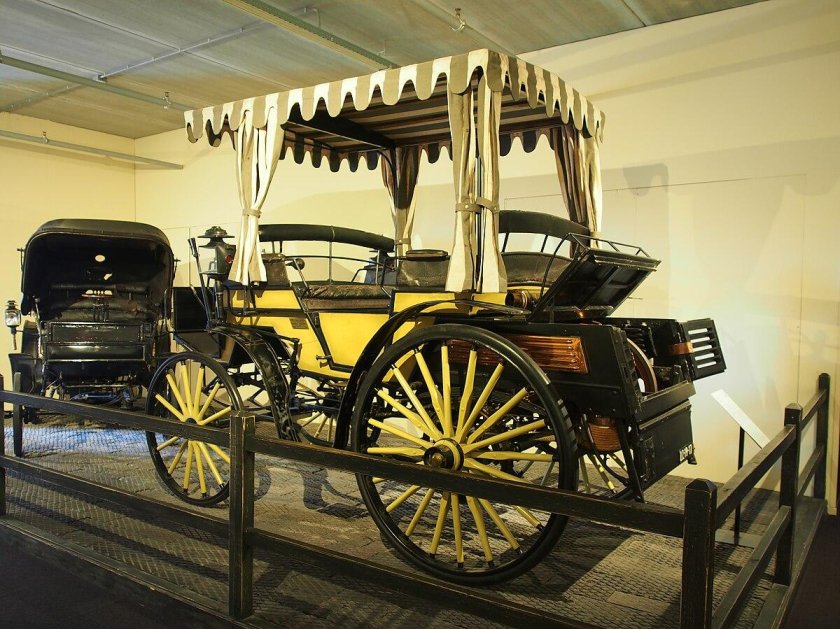 Мерседес Бенц 1895