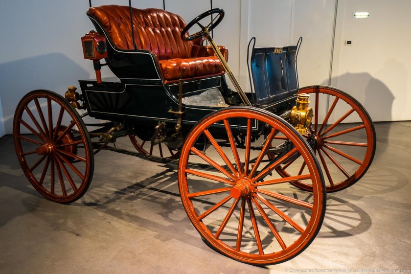 Первый автомобиль Бенца Victoria 1893