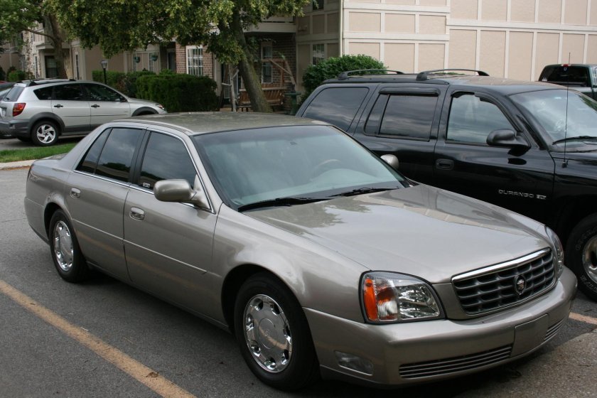 Cadillac 2001