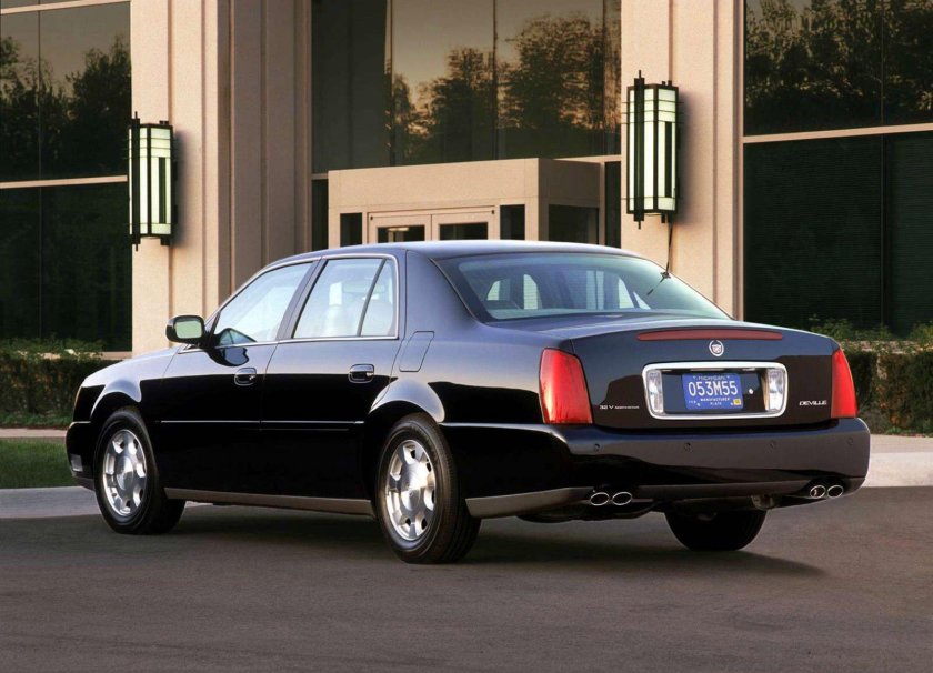 Кадиллак седан 1999