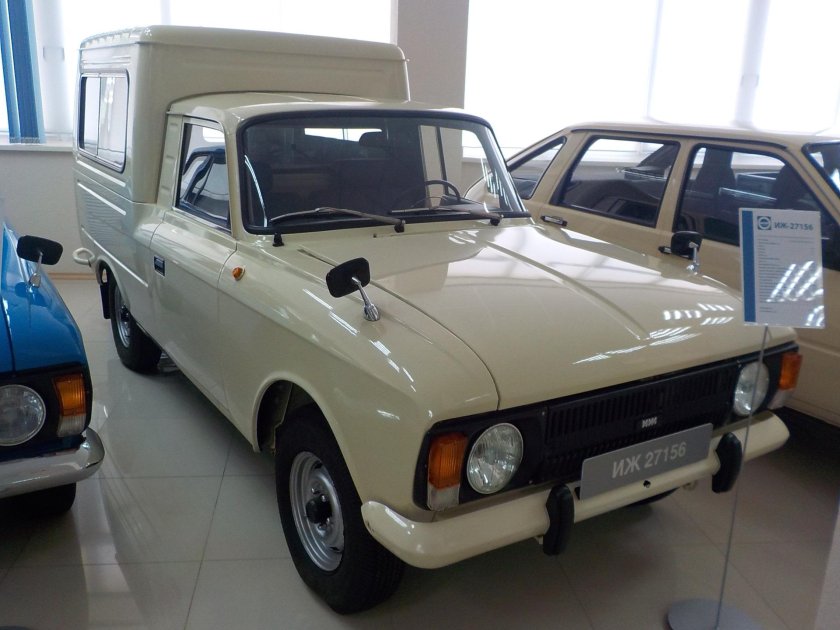 ИЖ Комби 2126