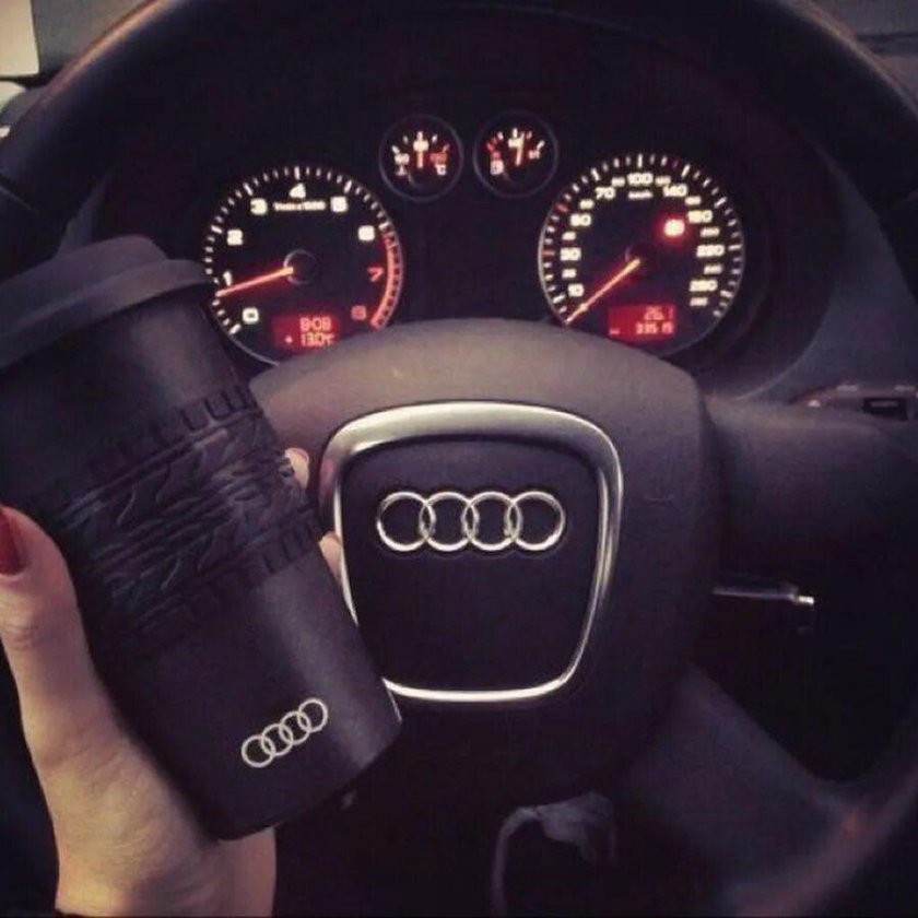 За рулем Ауди