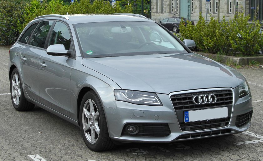 Audi a4 b8 avant 2.0 TDI