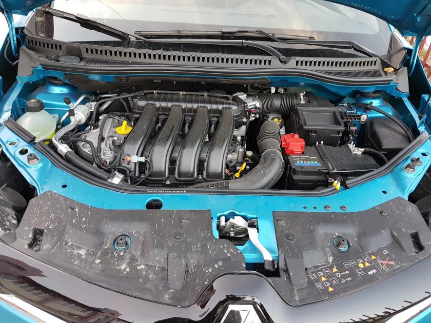 Рено Каптюр под капотом