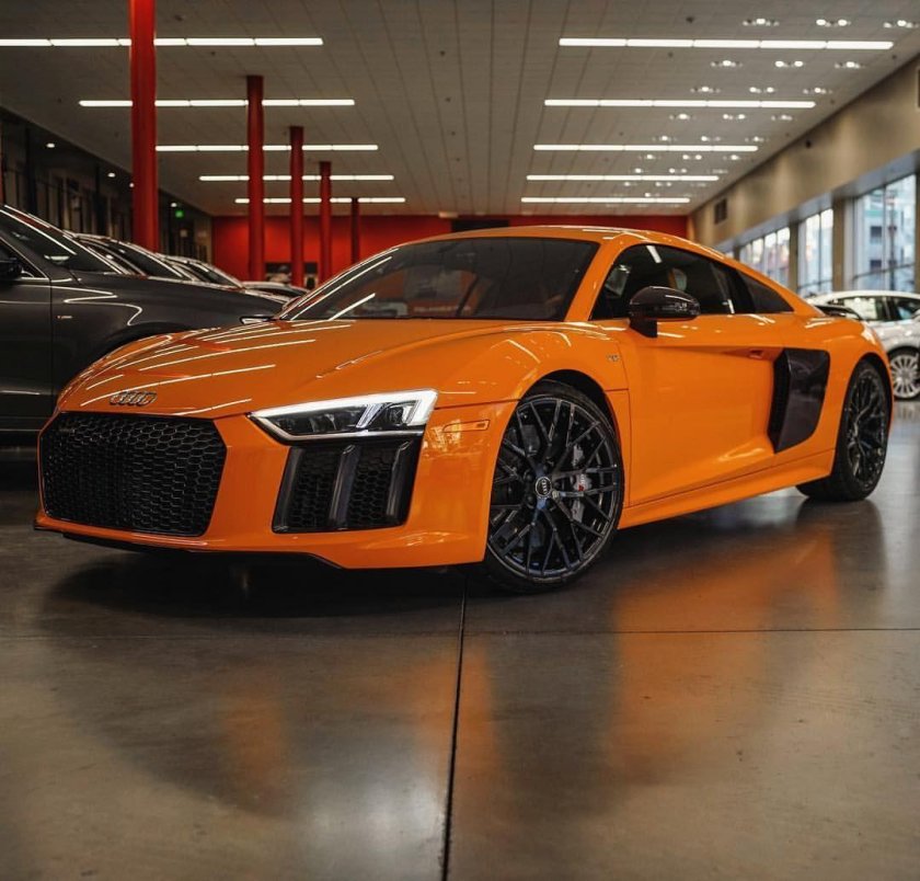 Audi r8 v10 Plus оранжевый
