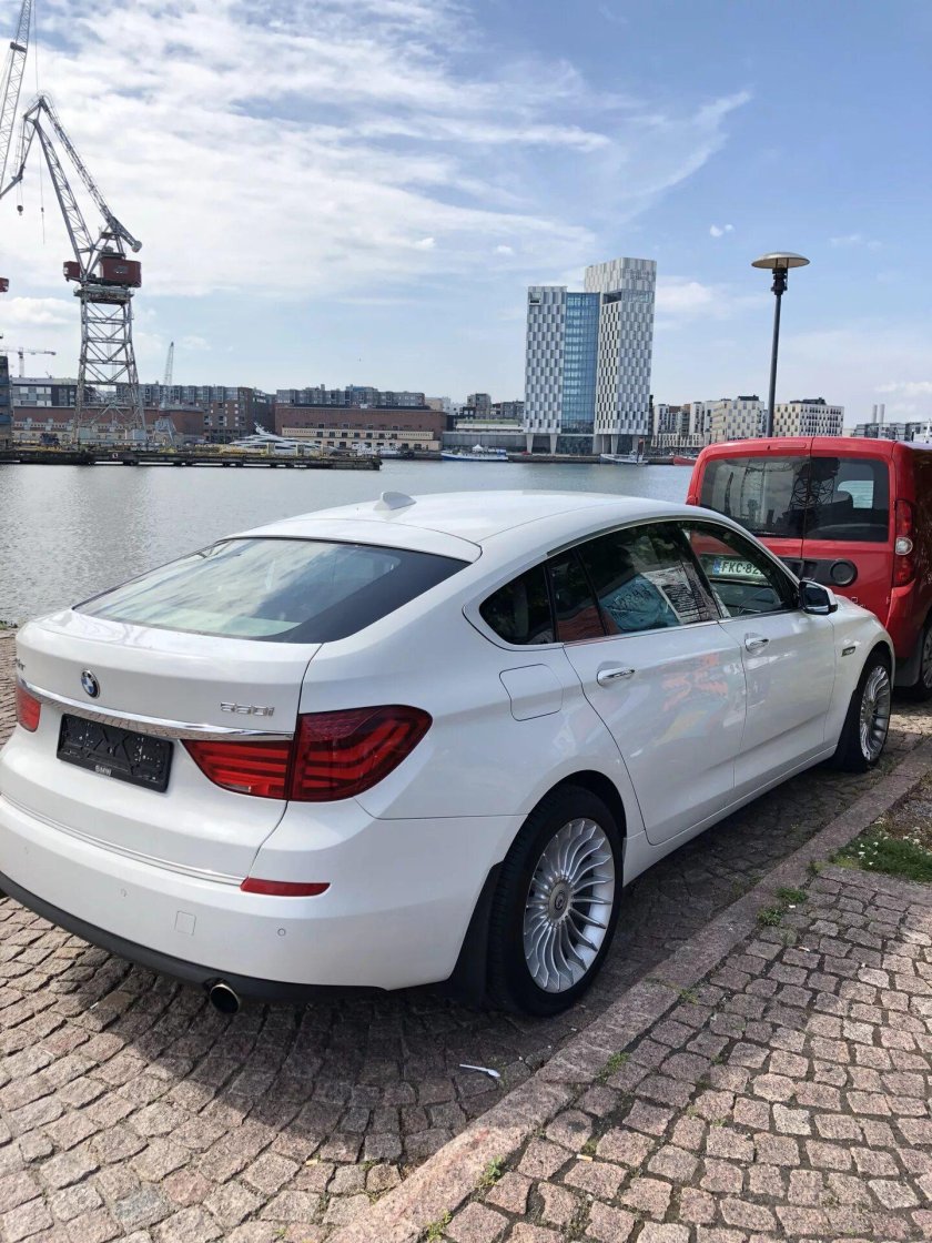 BMW 5 Gran Turismo
