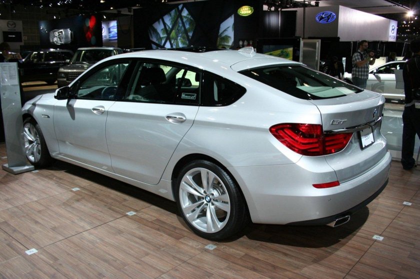 БМВ Гранд Туризмо 5