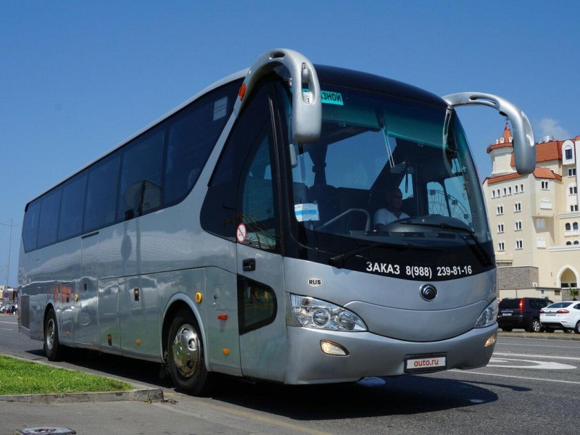 Автобус yutong