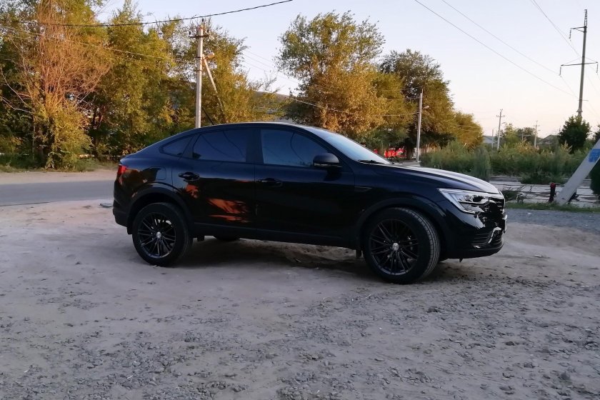 Рено аркана r19