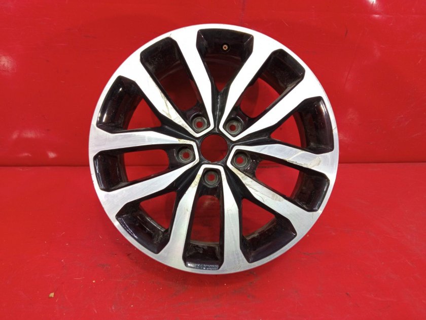 Renault 403007977r диск литой на Renault Arkana