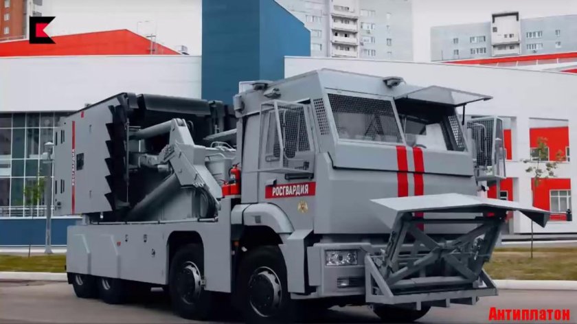 Комплекс стена Росгвардия