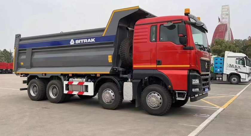 Самосвал Sitrak c7h 8х4