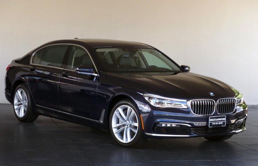 BMW 750i