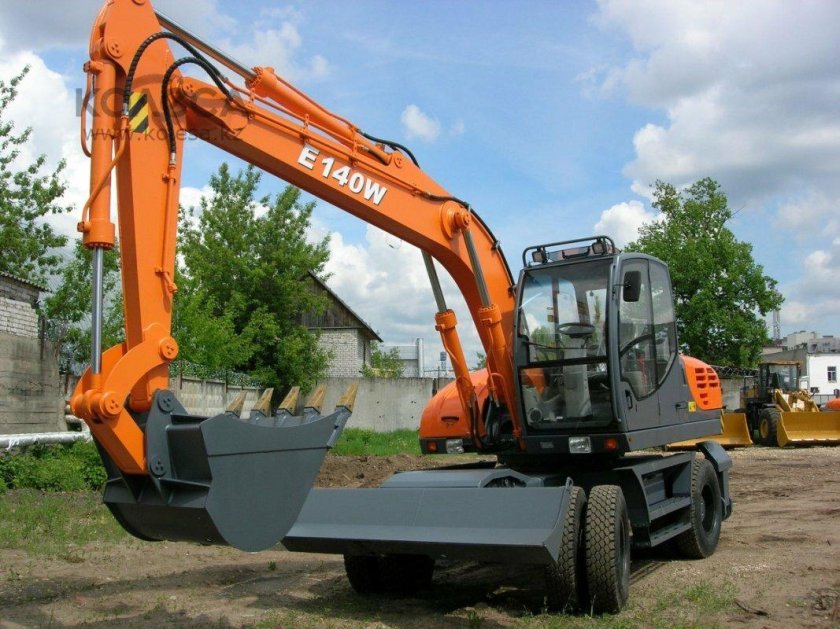Экскаватор w40