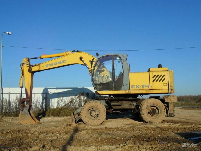 Экскаватор полноповоротный ЕК 14