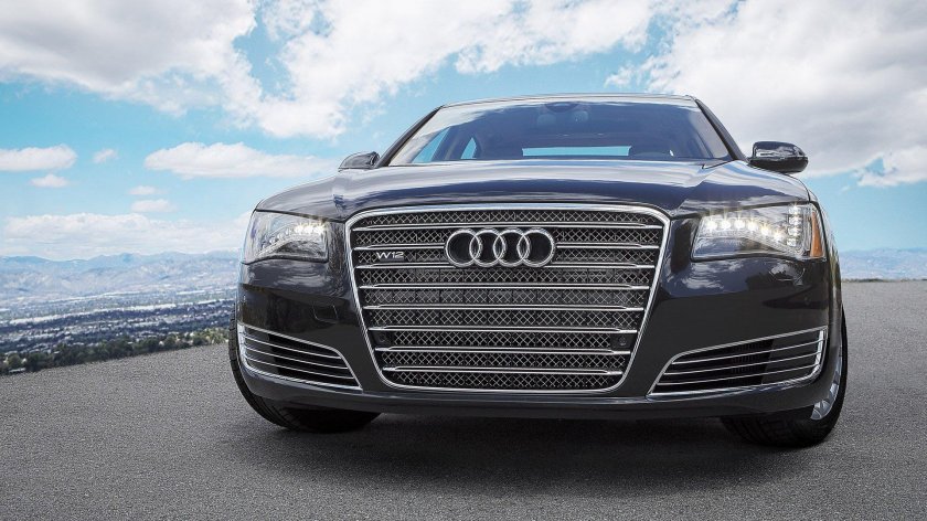 Audi a8 w12