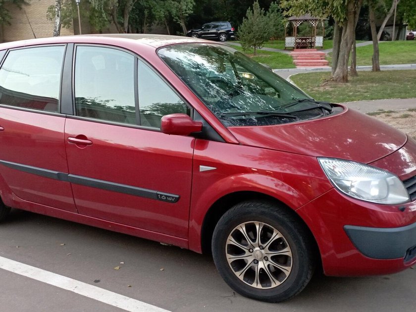 Рено Сценик 2006