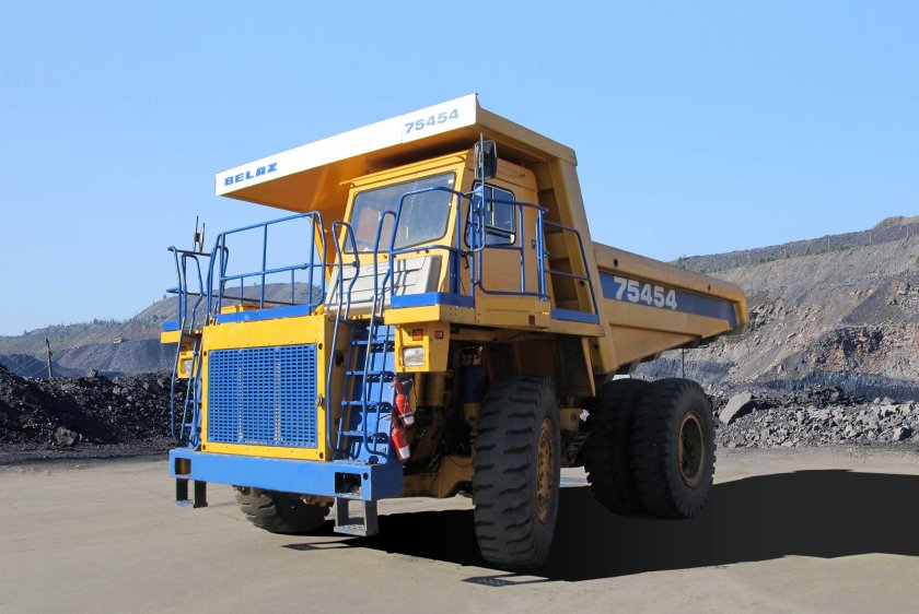 БЕЛАЗ-75710 самосвал