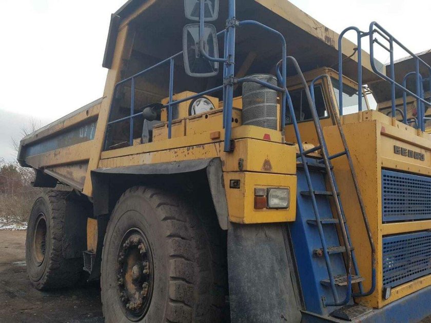 Карьерный самосвал БЕЛАЗ-7555в
