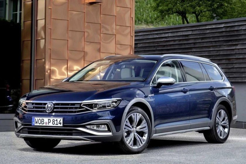 VW Passat Alltrack 2022