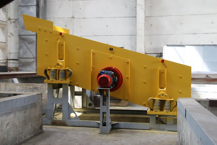 Грохот инерционный гил-52