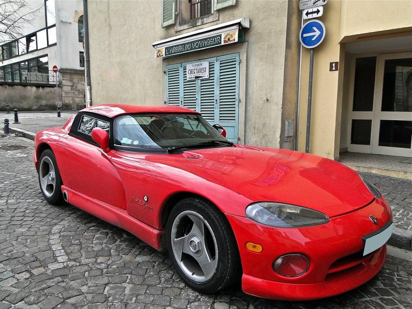 Dodge Viper sr1