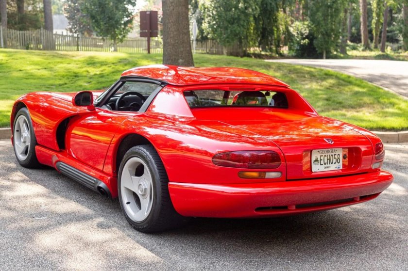 Додж Вайпер 1992