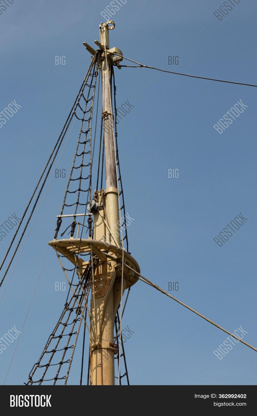 Треногая мачта на крейсерах