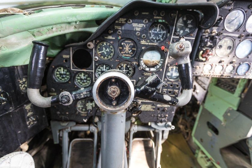 Ту 124 кабина