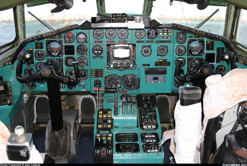 Ту 154 кабина