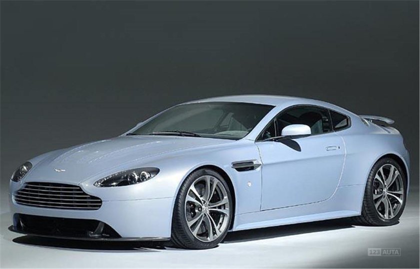 Aston Martin v12 Vantage RS